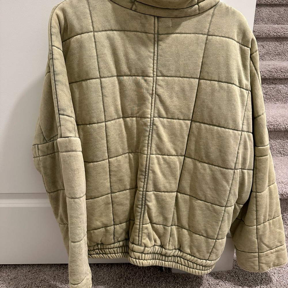 Quilted Jacket - Picture 5 of 5